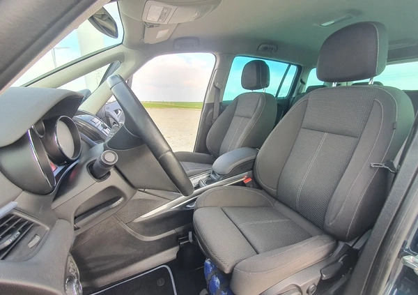 Opel Zafira cena 56999 przebieg: 77671, rok produkcji 2015 z Radzyń Podlaski małe 781